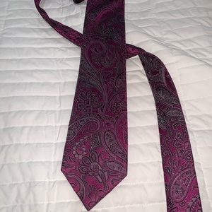 Purple paisley tie